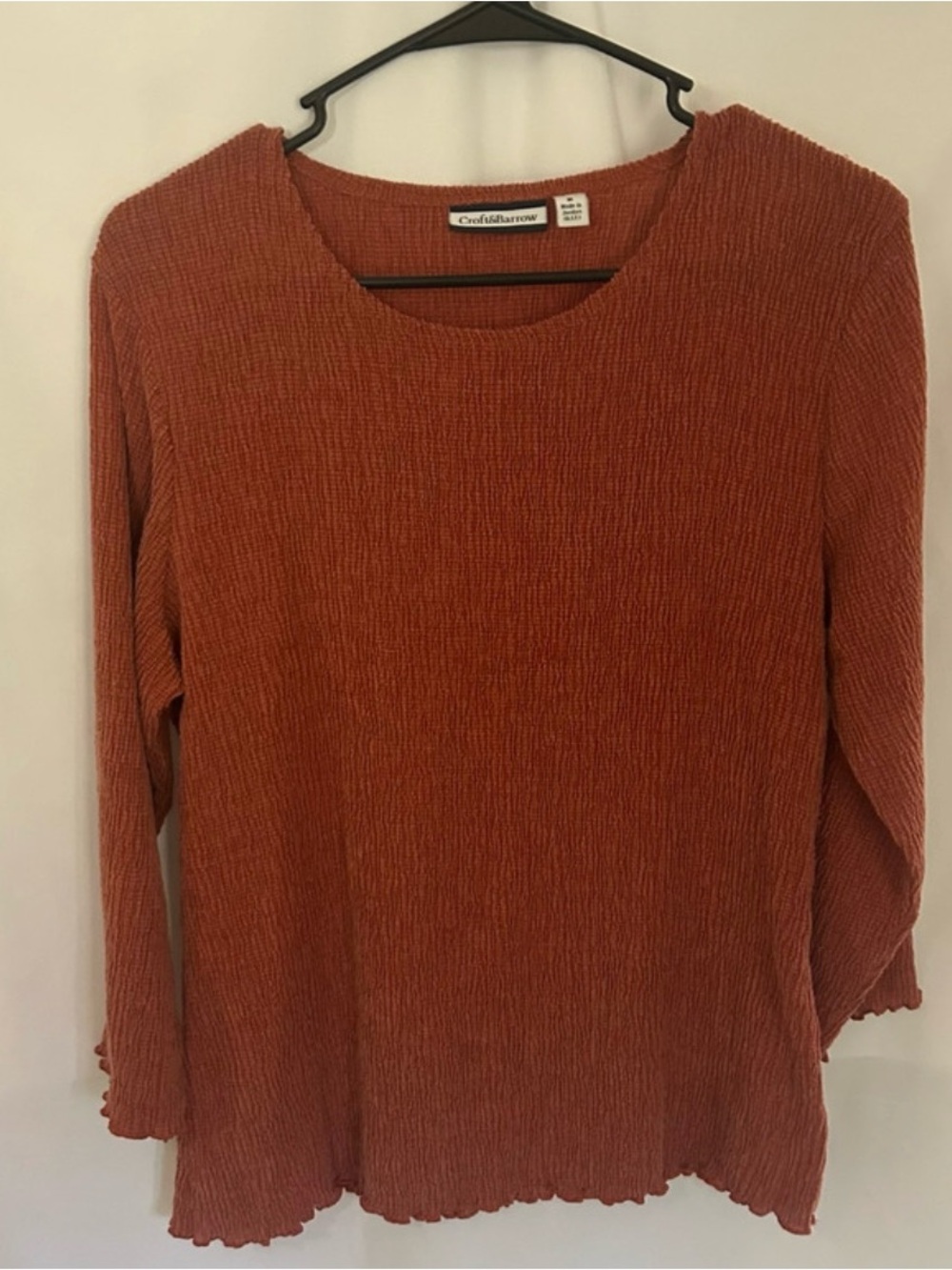 Croft & Barrow burnt orange ribbed knit top with 3/4 sleeves scalloped edges